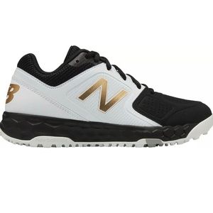 NWT New Balance Softball Turf Shoes Size 6.5